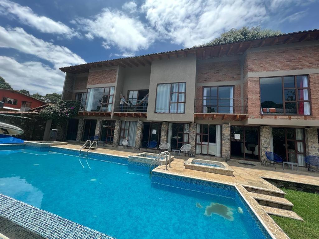 Vila Casa Ndomi Valle de Bravo Exteriér fotografie